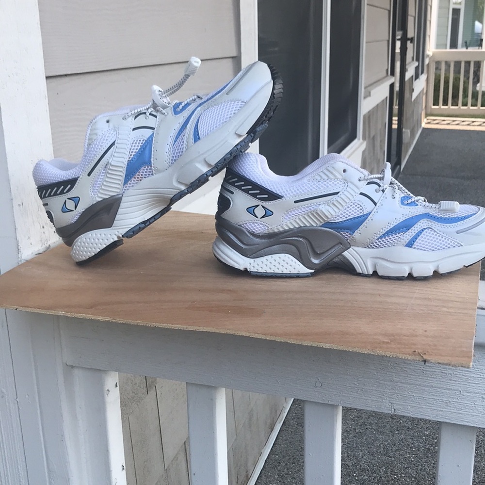 Like New Apex orthopedic athletic Shoes Sz 9.5 with Aetrex insoles SKU 239